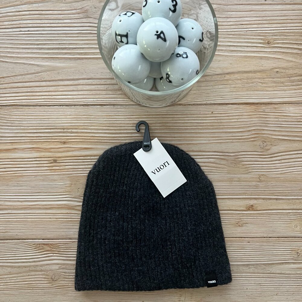 Vuori Cozy Cashmere Knit Beanie hat – Charcoal Gray – NWT - Picture 2 of 6